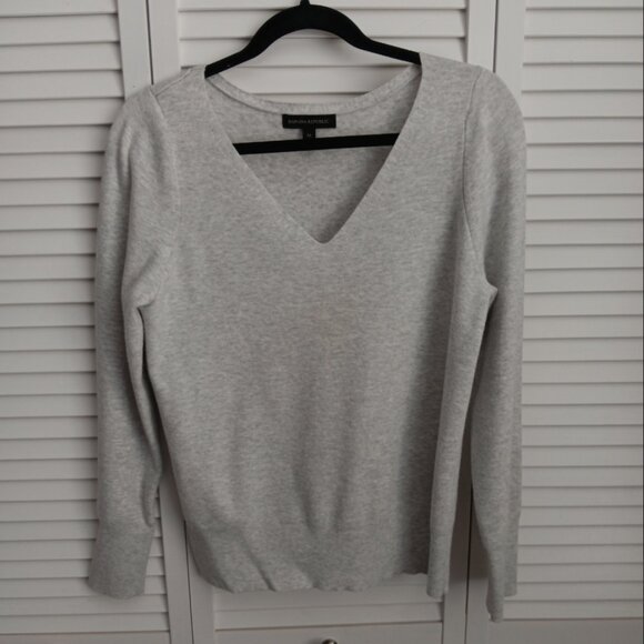 Women's Light Gray Sweater, Banana Republic - Picture 1 of 7